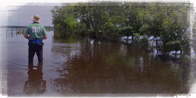 Reports about stranded animals lead KC-DART, co-led by Ron Presley, to Vidor, TX for search-rescue, animal food delivery and field aid. (c) Kinship Circle, Hurricane Harvey